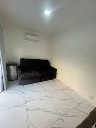 Imagem Linda casa Terras de São Fernando 3 suítes !!