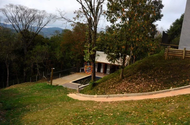 Imagem Chácara com 3 dormitórios à venda, 880 m² por R$ 750.000,00 - Est Santa Maria do Portão - Atibaia/SP