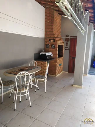 Imagem Casa de bairro em Jundiaí/SP com 3 quartos e uma suíte à venda promoção