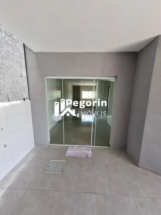 Imagem Casa Com 02 quartos em Pinhais