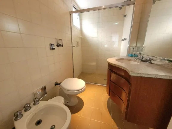 Imagem PITANGUEIRAS - LINDO APARTAMENTO COM VISTA AO MAR, 4 DORMITÓRIOS, 2 VAGAS, PITANGUEIRAS.