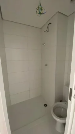 Imagem Apartamento 31 M², 1Q, 1 banheiro, 1 lavabo, ampla varanda, 1 vaga, rooftop com vista para Jockey, academia, piscina, salão de festas, lounge.
