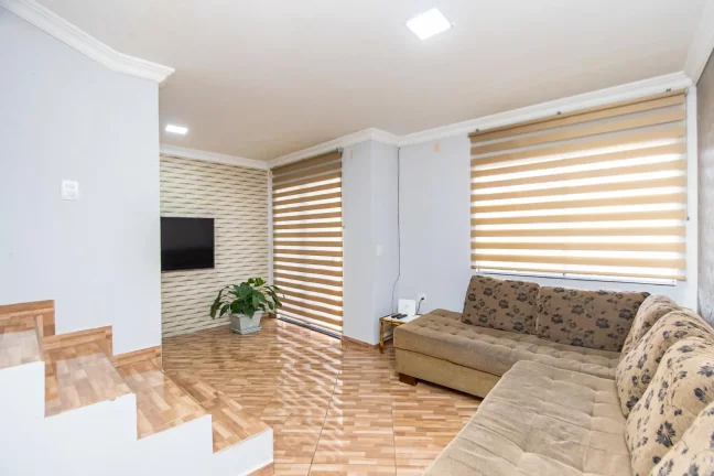 Imagem Tríplex em Almirante Tamandaré com 2 suítes