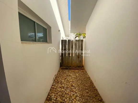 Imagem Imagine viver em um lugar onde cada detalhe foi pensado para inspirar. Uma casa que se integra à na...