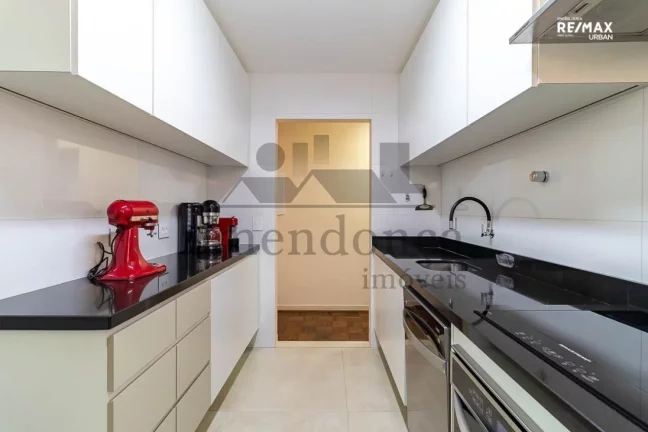 Imagem Oportunidade em Perdizes, com apartamento reformado de aprox. 88m²!