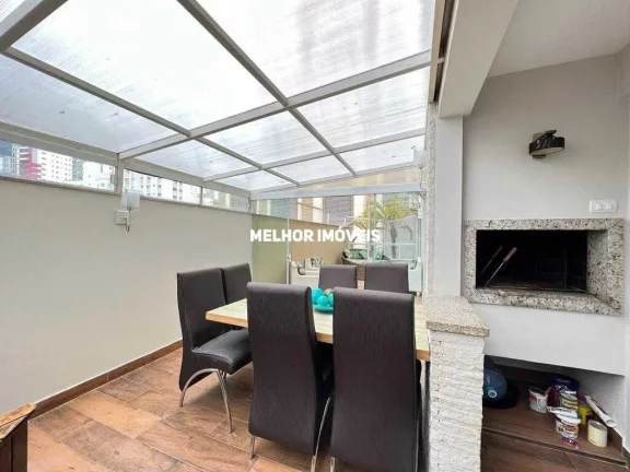 Imagem Apartamento Garden à venda com 3 dormitórios sendo 01 suíte e amplo terraço localizado no centro de Balneário Camboriú