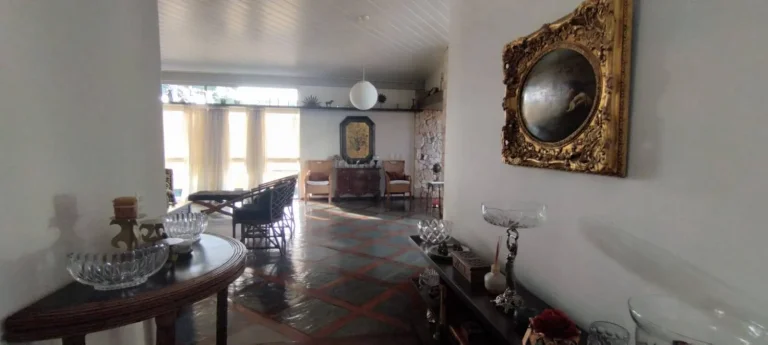 Imagem Sobrado Vila Hamburguesa - 452M², 4 Dorms, 4 Suítes, 4 Vagas.