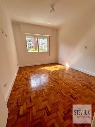 Imagem Apartamento reformado no Itaim com 3 dormitórios e vaga fixa