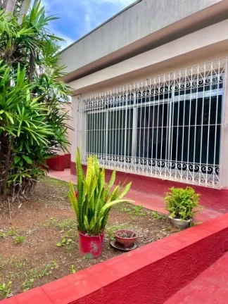 Imagem Casa com 4 dormitórios à venda, 256 m² por R$ 790.000,00 - Vila Mazza - Suzano/SP