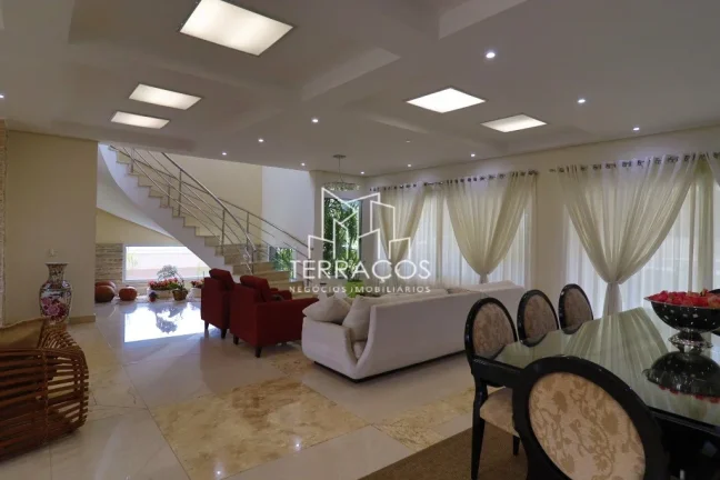 Imagem CASA À VENDA COM PISCINA, 3 SUÍTES, 650M² AC, NO CONDOMINIO INHANDJARA - ITUPEVA/SP