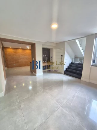 Imagem Sobrado À Venda Com 390M² - 6 Dormitórios -Piscina Na Mooca!!