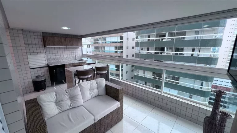 Imagem APARTAMENTO COM 145 m² - FORTE - PRAIA GRANDE SP