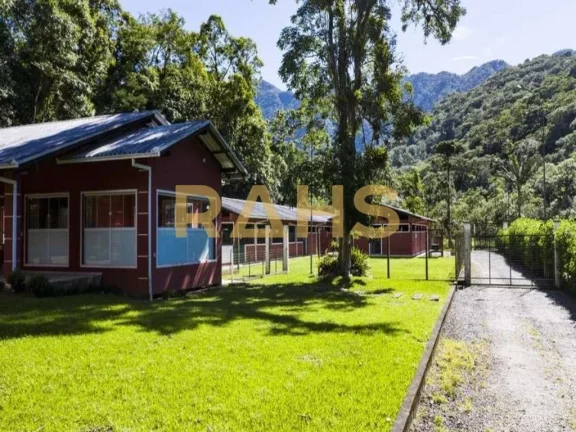 Imagem Área rural localizada na Estrada Quiriri, com área total de 33.198,45 m², sendo 6.639,69 m² de R...