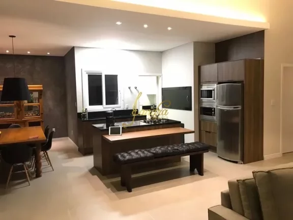Imagem Casa térrea em condomínio fechado mobiliada e decorada