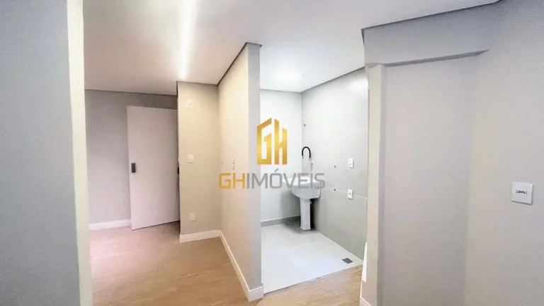 Imagem Apartamento com 2 quartos no Setor Bueno, com 84m² de área privativa, o apartamento possui:

- Sal...