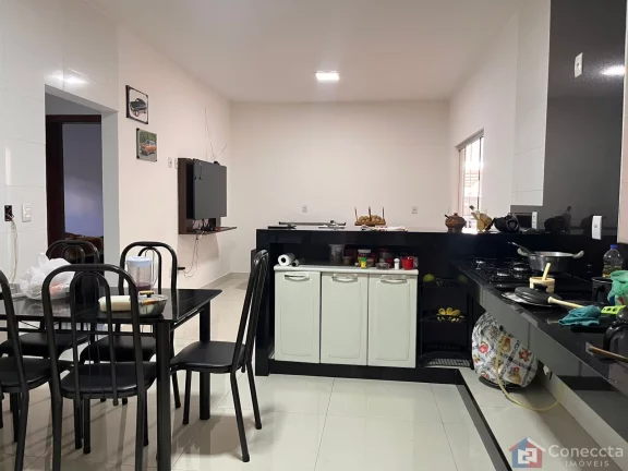 Imagem Casa à Venda no Ipanema II – 3 Quartos (1 Suíte) | 239m² de Conforto em Patos de Minas-MG