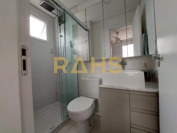 Imagem Cobertura Plana mobiliada, com 125 m² privativos, sendo 2 suítes, sala de estar jantar, cozinha, l...