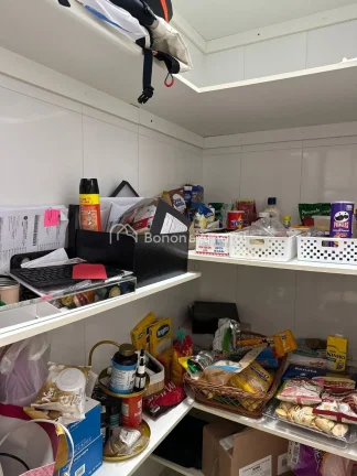 Imagem Localizado no prestigiado Condomínio Villa Lobos, em Paulínia, este imóvel foi cuidadosamente pro...