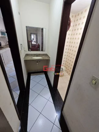 Imagem Apartamento com 3 dormitórios à venda, 130 m² por R$ 630.000,00 - Vila Nova - Cabo Frio/RJ