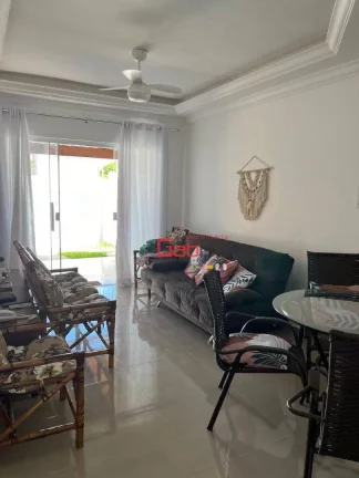 Imagem Casa com 2 dormitórios à venda, 70 m² por R$ 350.000,00 - Rasa - Armação dos Búzios/RJ