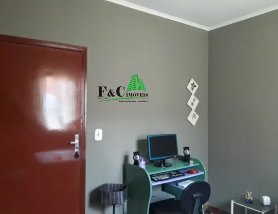 Imagem Casa para Venda em Hortolândia, Jardim São Jorge, 2 dormitórios, 1 banheiro, 3 vagas