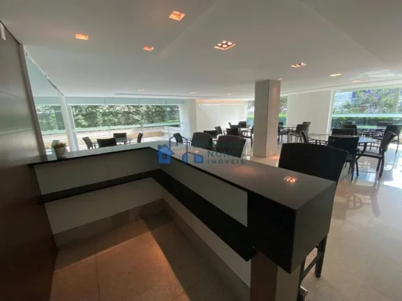 Imagem APARTAMENTO COM 191 M², 04 QUARTOS, 05 VAGAS DE GARAGEM NO SION.