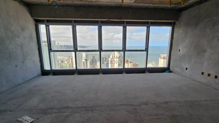 Imagem Apartamento com 04 suítes no Centro de Balneário Camboriú