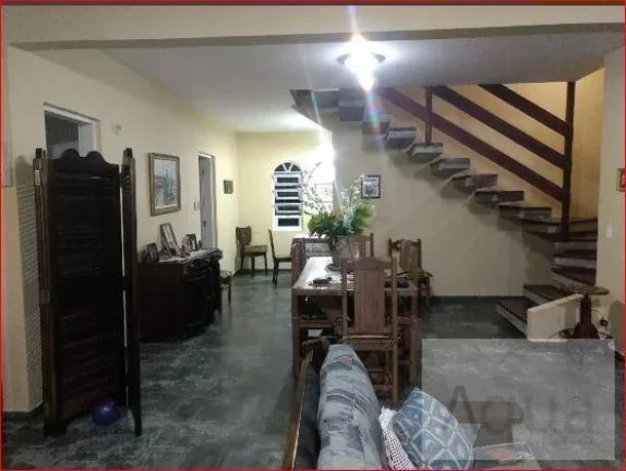 Imagem Casa para Venda em Itanhaém, Cibratel I, 3 dormitórios, 1 suíte, 2 banheiros, 4 vagas