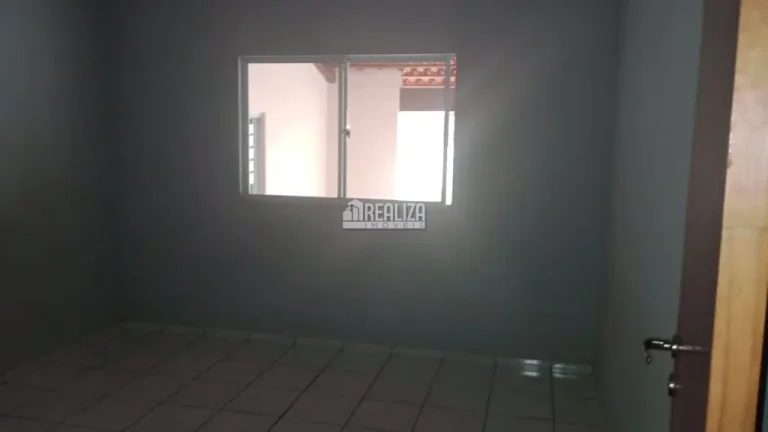 Imagem Casa à venda em Uberaba - 3 dormitórios, suíte, garagem e varanda!