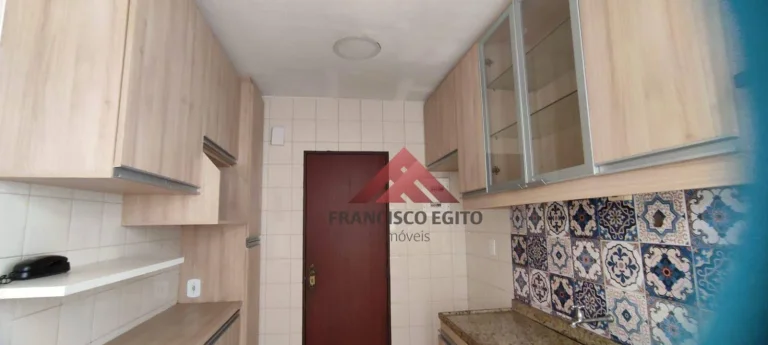 Imagem Apartamento com 2 dormitórios à venda, 75 m² por R$ 290.000,00 - Fonseca - Niterói/RJ