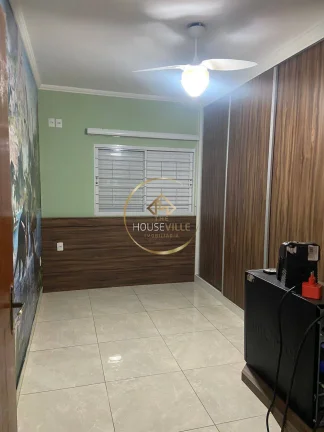 Imagem Casa, 3 Dormitórios, (Sendo 1 Suíte), 231m², Borda da mata.