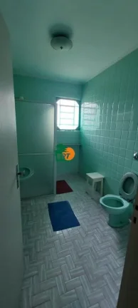 Imagem Chácara para Venda em São Roque, Recanto Flora, 2 dormitórios, 1 banheiro, 2 vagas