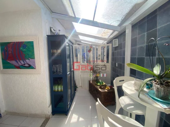Imagem Casa com 4 Suítes Mobiliada pronta para Airbnb, morar ou veraniar na beira mar à venda, 160 m² por R$ 680.000 - Praia Rasa - Armação dos Búzios/RJ