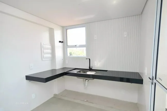 Imagem Incrível cobertura à venda no bairro Santa Inês, em Belo Horizonte. Com uma área privativa de 14...