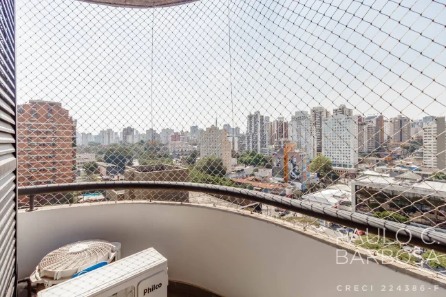 Imagem Pinheiros Cobertura com 3 dormitórios ( 2 Suítes) - 3 Vagas - 240m²