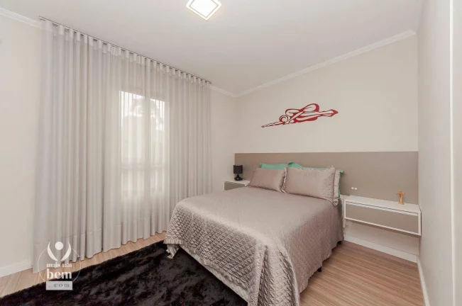 Imagem Sobrado com 3 quartos sendo 1 suíte à venda, 118 m² por R$ 795.000 - Santa Cândida - Curitiba/PR