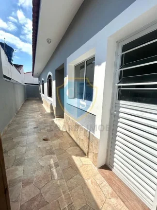 Imagem Casa 3 Dorm com Suite e Piscina
