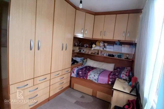 Imagem Maravilhosa casa térrea com dois dormitórios sendo uma suíte e duas vagas cobertas