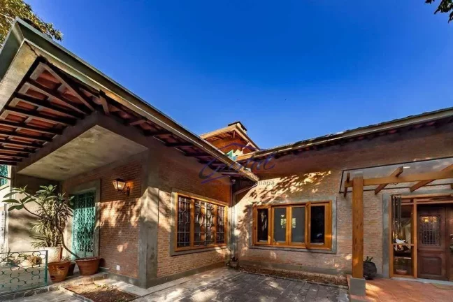 Imagem Casa com 6 quartos (4 suítes) à venda, 821 m² - Palos Verdes - Granja Viana - Cotia/SP