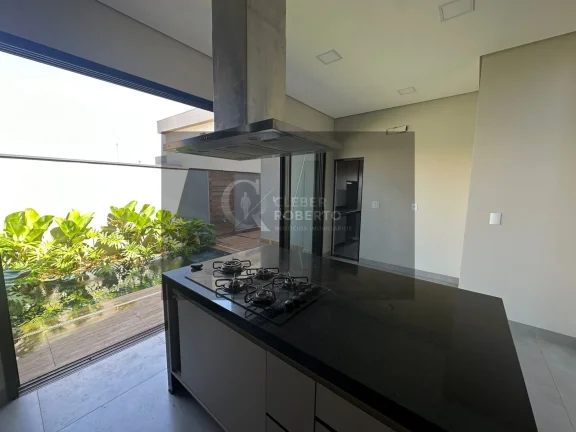 Imagem Casa nova com 3 suítes e área de lazer completa no Portal Aroeira