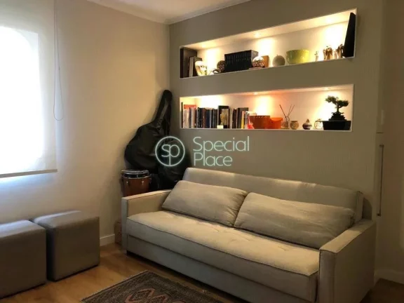 Imagem Lindo apartamento, totalmente reformado em rua charmosa e de fácil acesso para toda comodidade do b...