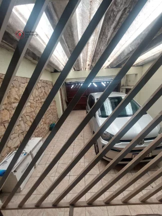 Imagem Sobrado a venda na Vila Zelina, a 9 minutos a p?(C) do Metrô Vila Prudente. 3 dormitórios, 1 com closet, 2 vagas de garagem cobertas, portão automático.