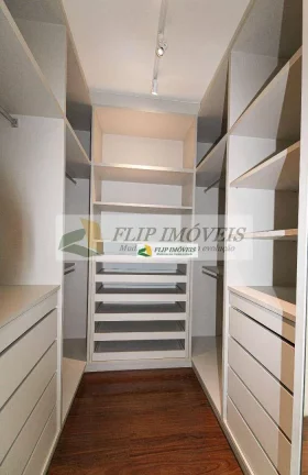 Imagem More em apartamento de alto padrão com 198 m² com 3 suítes, 5 vagas no miolo Cambuí - Campinas - SP