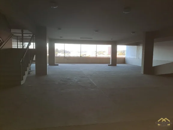 Imagem Sala Comercial com 2 vagas e 147m² no centro de Jundiaí/SP