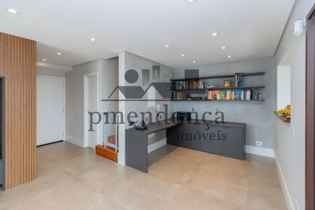 Imagem Cobertura com vista livre para a Marginal Pinheiros e um pôr do sol de tirar o fôlego. São 189m²...