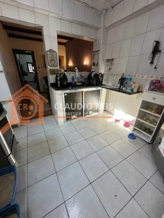 Imagem Casa à venda com 3 Quartos, 90m² - Vila Campo Grande
