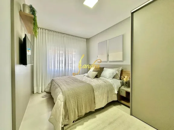 Imagem Belíssimo apartamento Mobiliado e decorado, pertinho do mar