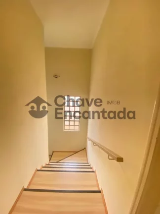 Imagem Sobrado amplo e elegante.