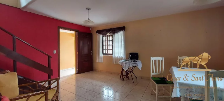 Imagem Encantadora residência a venda em Campos do Jordão.