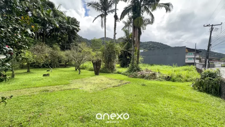 Imagem Excelente Oportunidade no Bairro Progresso em Blumenau – Terreno com Duas Casas!